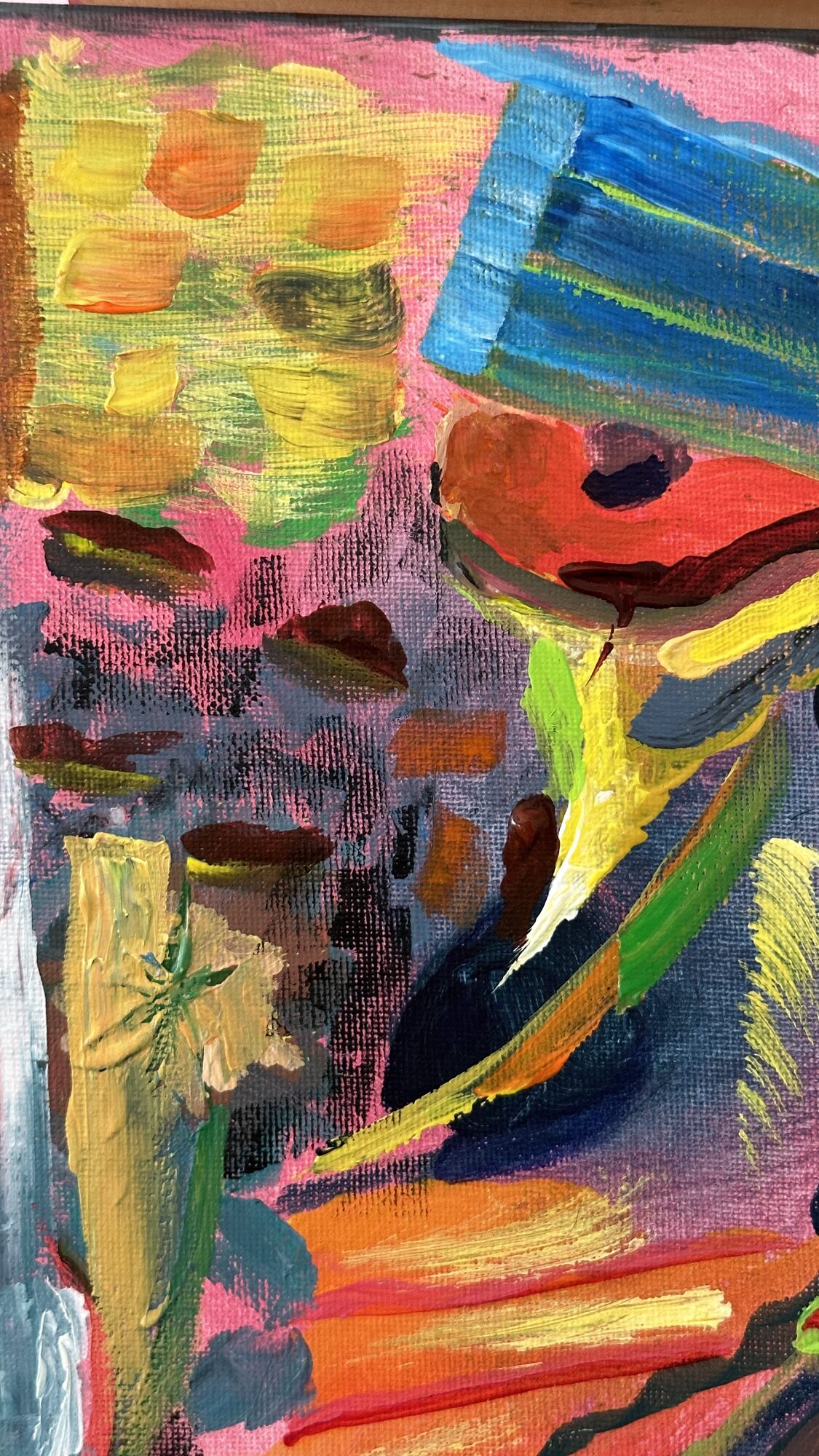 Detail oben links: gelbe, blaue und rote Pinselzüge.